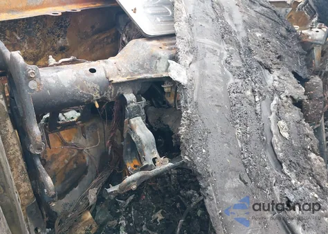 2019 Chevrolet Equinox Lt z USA, uszkodzony, nr VIN 3GNAXJEV1KL340930